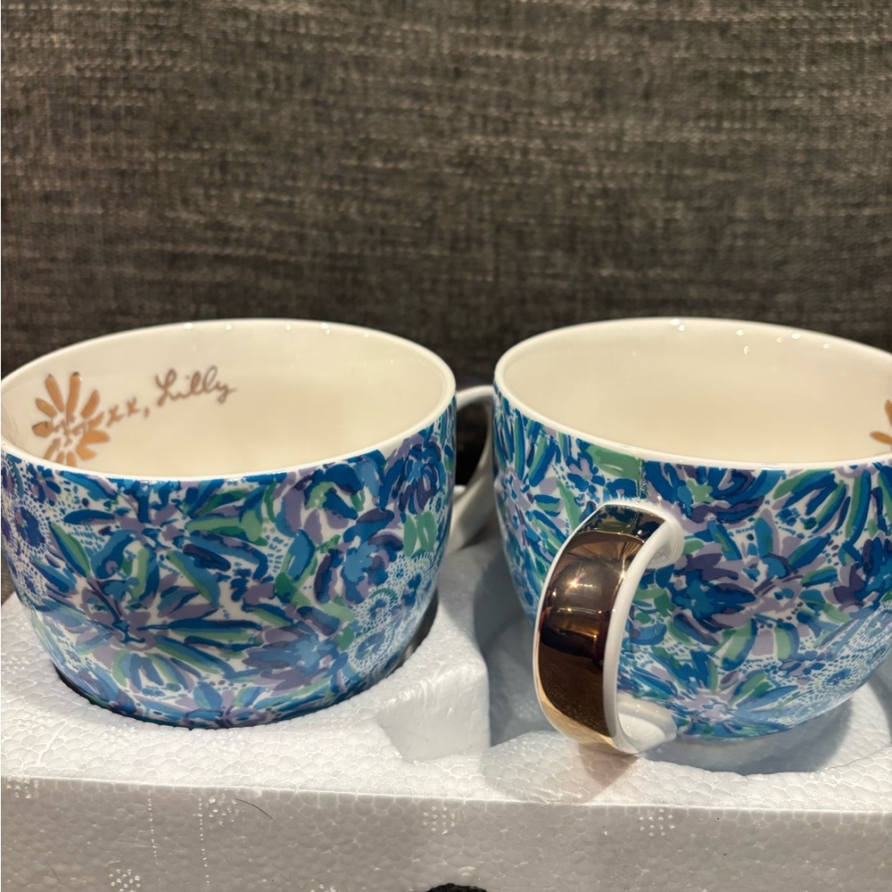 NWT ✨ Lilly Pulitzer Blue Floral Ceramic Mug set | 12 oz Set of 2 - Picture 4 of 6